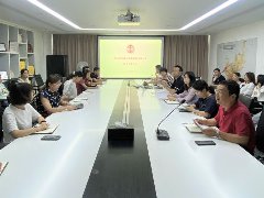 誠品裝飾工會(huì)組織召開半年度職工代表大會(huì)